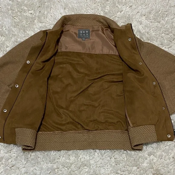 209 wst Brown Women's  zipper and button up bomber jacket VGUC business casual - Picture 7 of 16